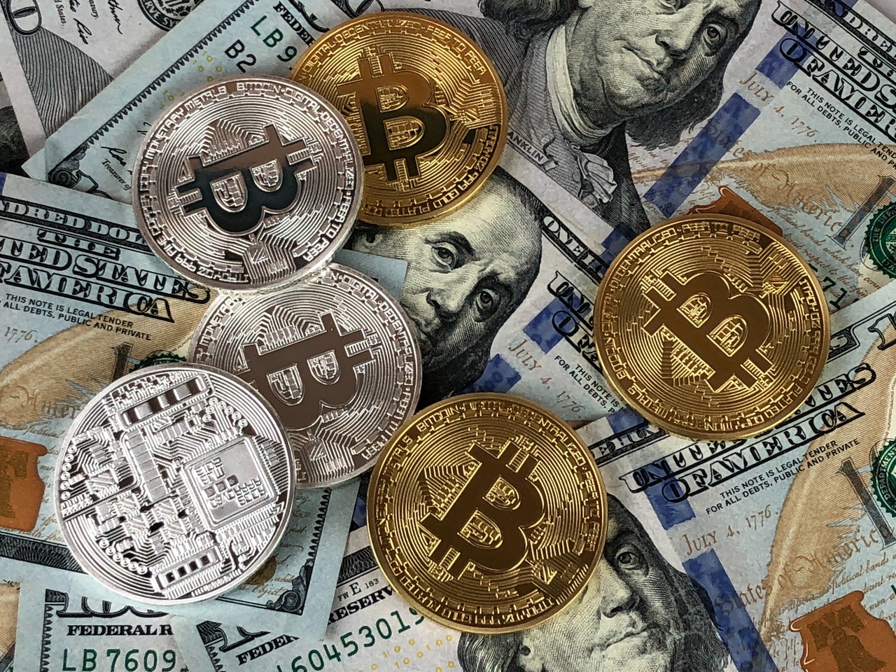 U.S. Bitcoin ETFs Seen Hitting $30 Billion