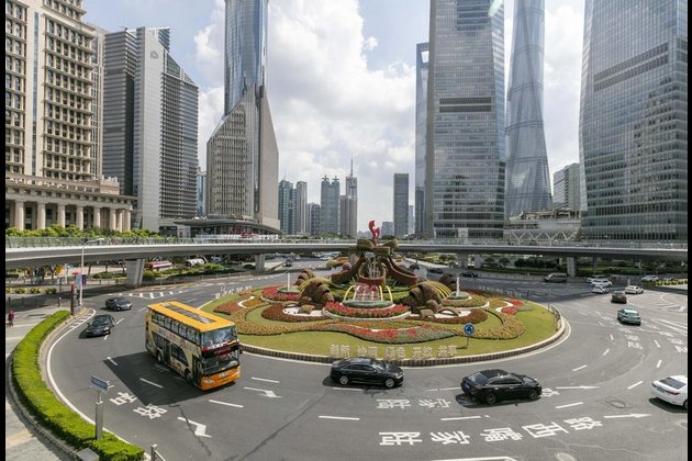 China’s forex reserves fall in September