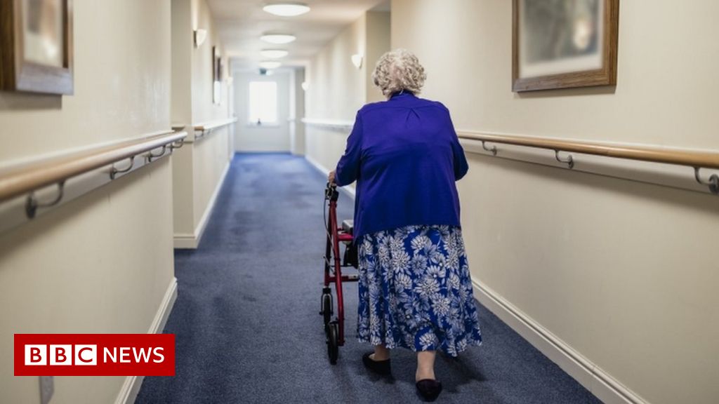 Social care: MPs to debate plan for cap on care costs