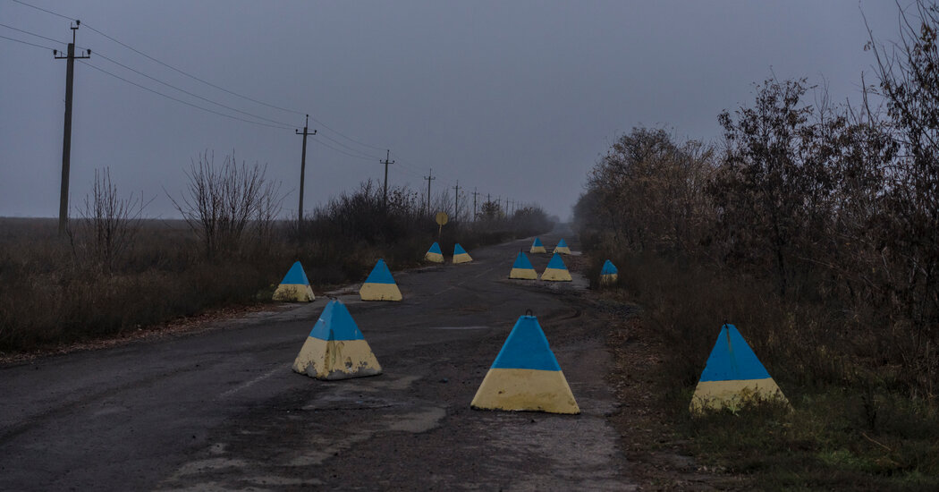 U.S. Warns Allies of Possible Russian Incursion as Troops Amass Near Ukraine