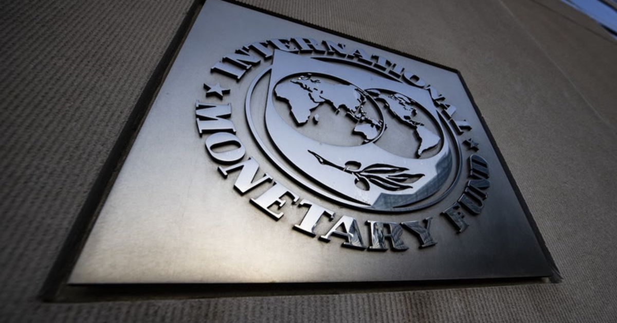 Según el FMI, bitcoin no debería ser de curso legal en El Salvador