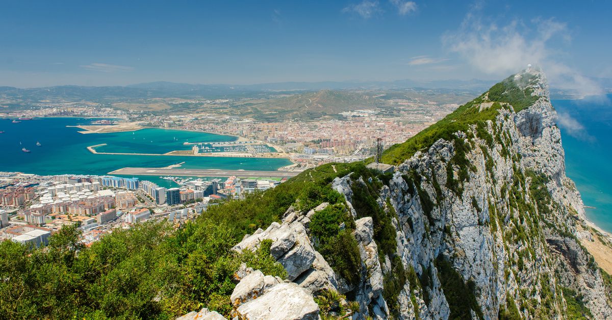 Gibraltar to Integrate Blockchain Into Government Systems
