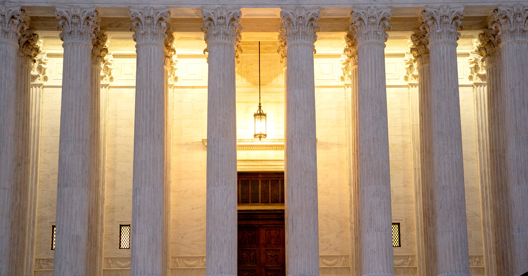 Supreme Court Hears Free Speech Case on Politician’s Censure