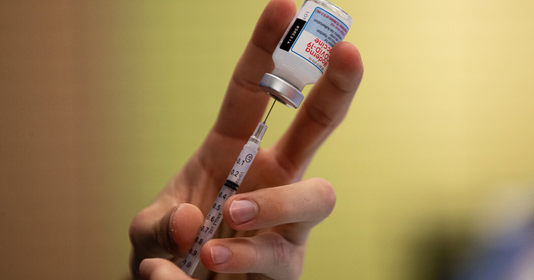 U.S. Urges Court Not to Block Vaccine Mandate on Employers