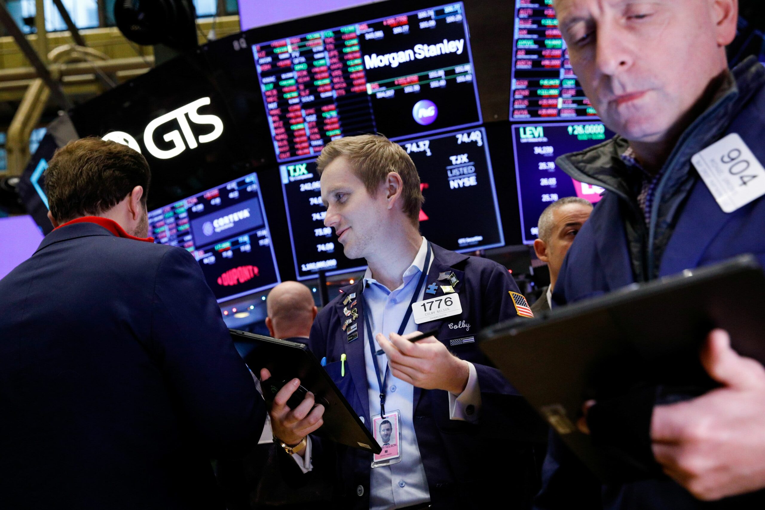 5 things to know before the stock market opens Friday, Dec. 10
