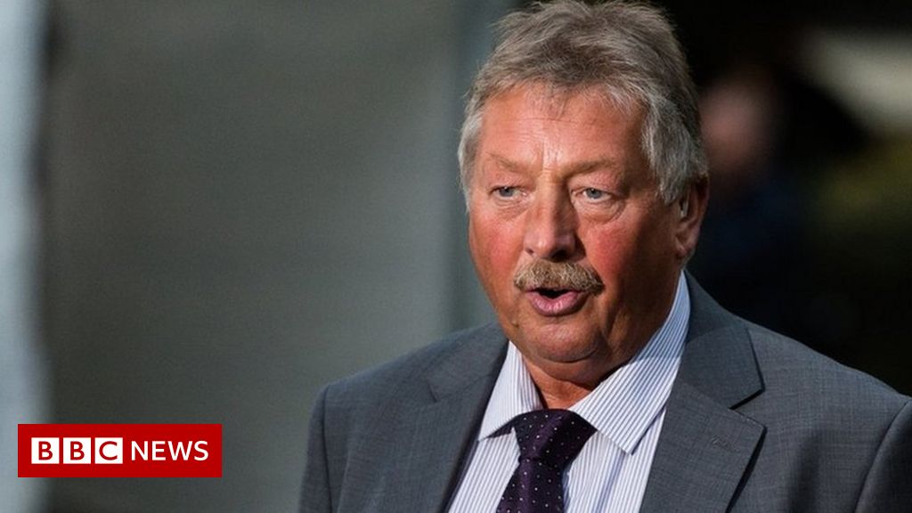 Covid-19: DUP leader rebukes Sammy Wilson over ping-dong tweet