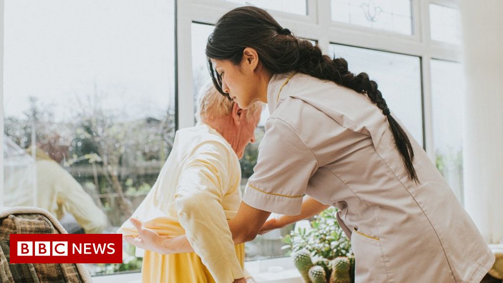Social care: Official advisers want immigration rules to be eased