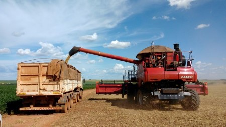 Brazil’s top soybean grower Mato Grosso kicks off harvesting of record crop