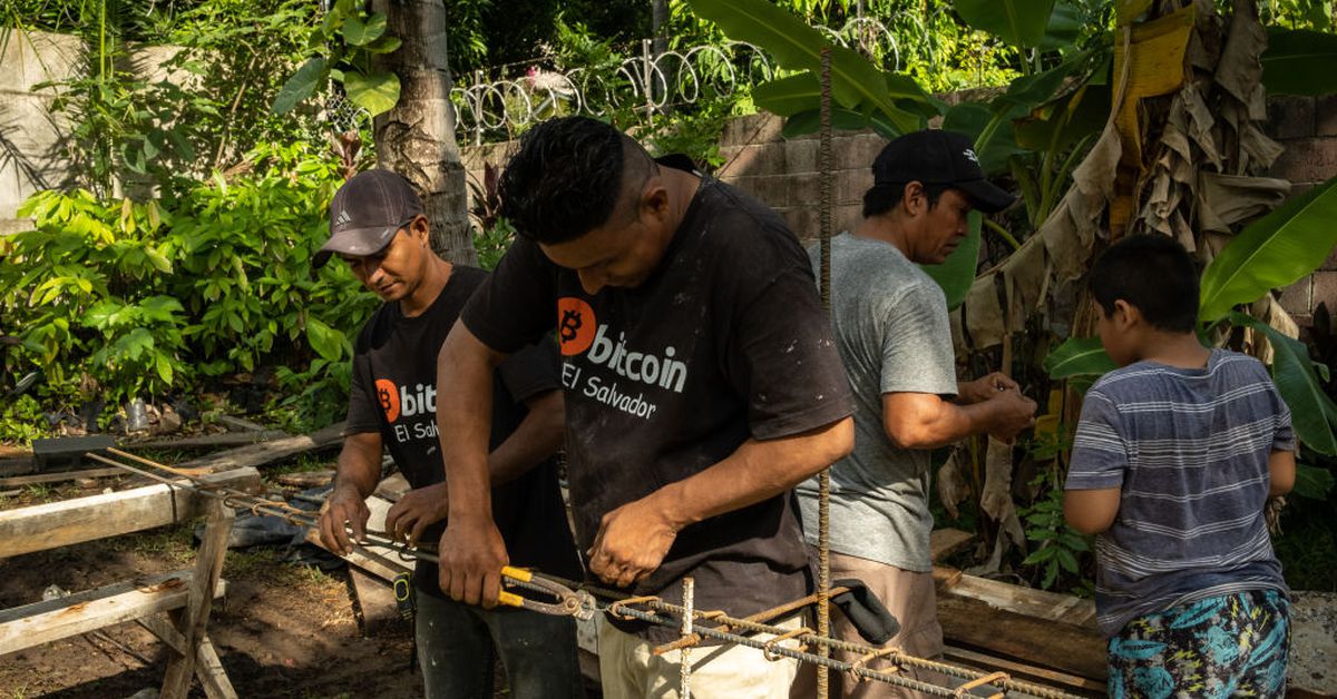 Behind the Scenes of El Salvador’s Bitcoin Bond With the Man who Designed It