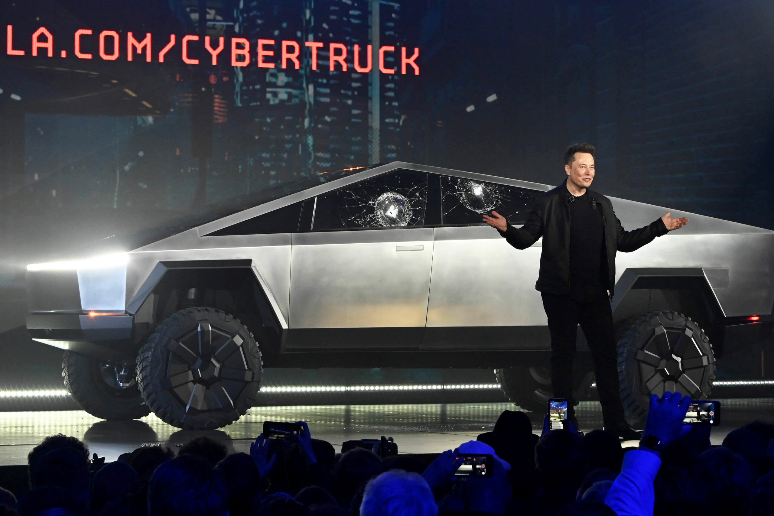 Tesla stock drops 8% as investors digest new vehicle delays Tesla stock drops 8% as investors digest new vehicle delays