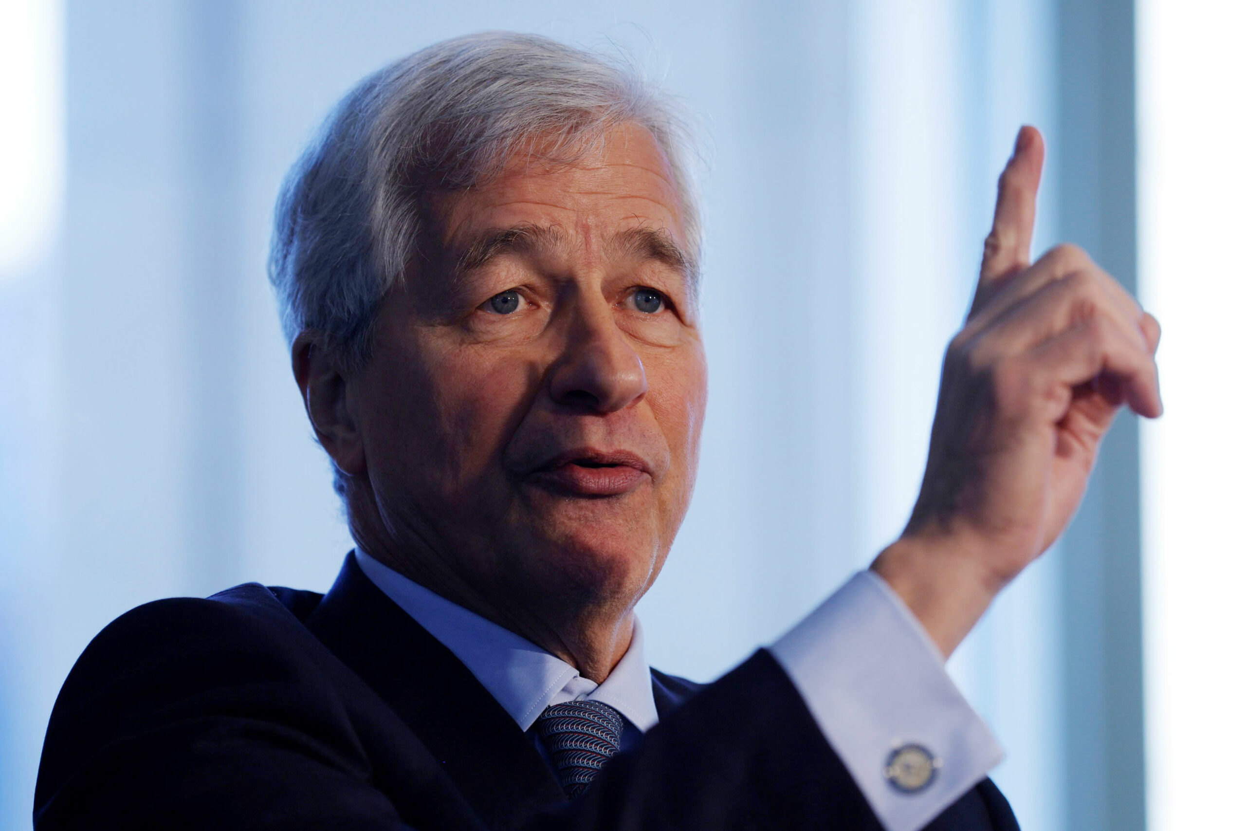 Banks like JPMorgan are finding out that inflation is a double-edged sword