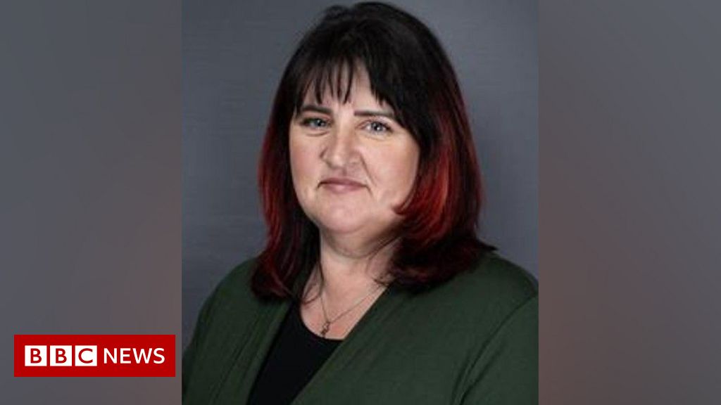 Downing Street party claims lead Cheshire councillor to quit