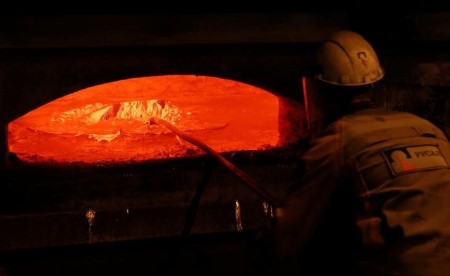 COLUMN-Europe’s power crunch sparks aluminium smelter meltdown: Andy Home