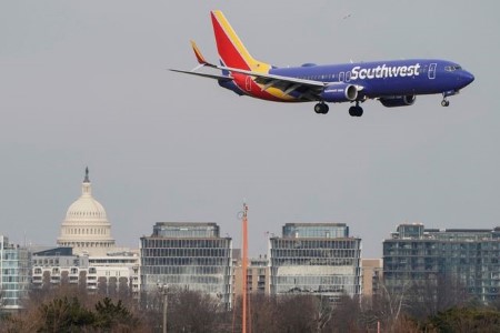 Southwest Airlines reports first quarterly profit in two years