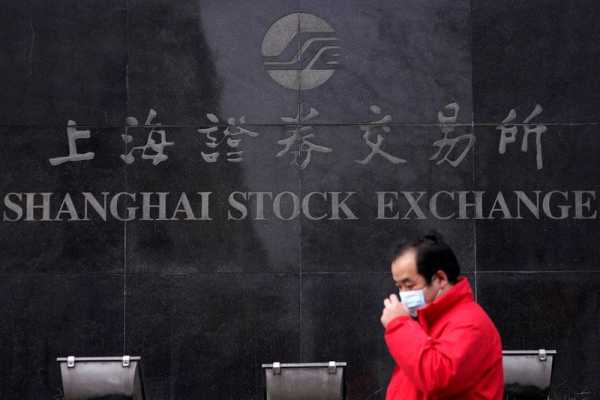 Asia shares in cautious mood, oil keeps climbing