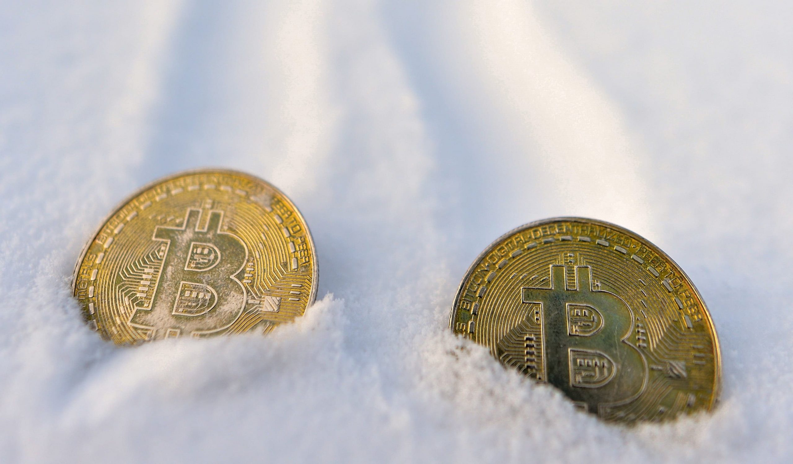 Here’s the outlook for bitcoin as geopolitical tensions heat up and interest rates rise
