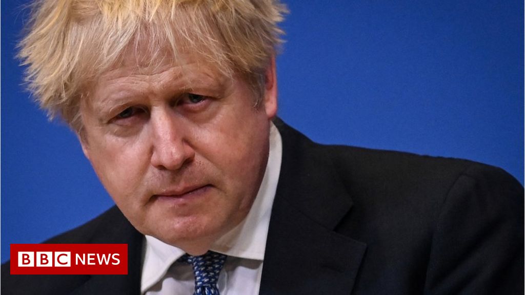 Ukraine: Still time for Putin to step back, says Boris Johnson