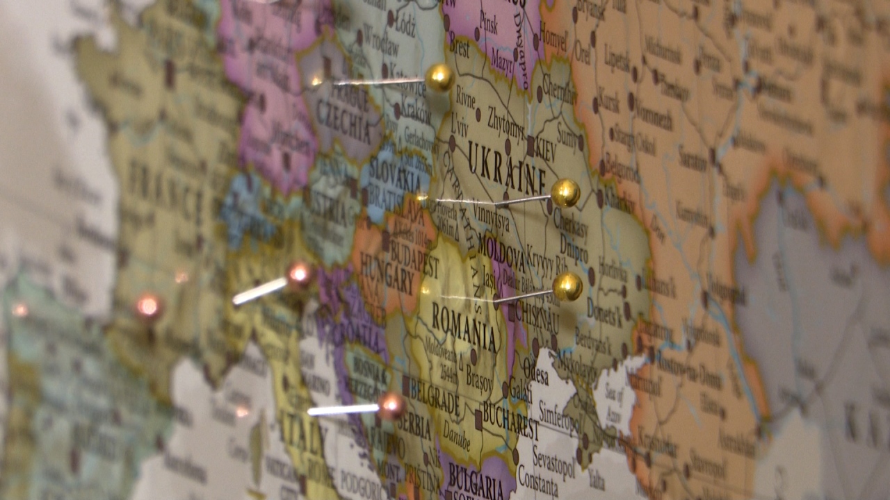 Host families needed for foreign exchange program