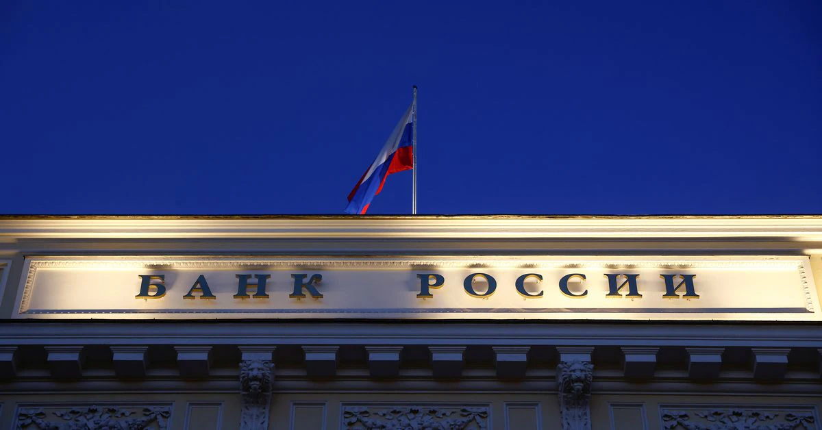 Russian c.bank increases daily limit on euro-rouble forex swaps to 3.5 bln euros