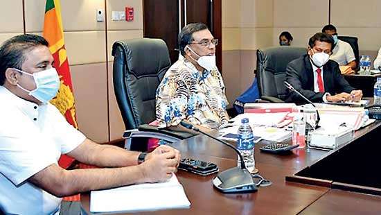 Govt. says errant traders capitalising on foreign exchange crisis – Business News