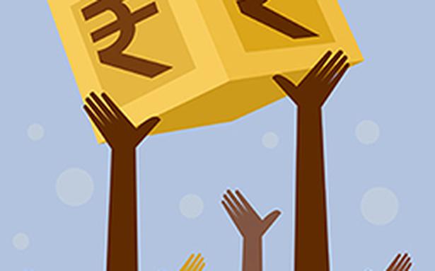 Forex roundup: Rupee strengthens against Euro and Pound