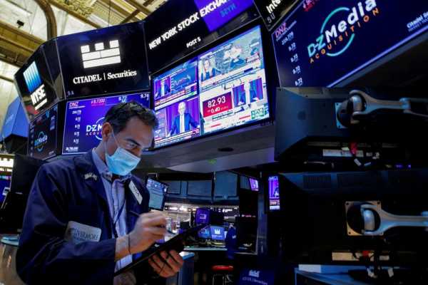 Wall Street ends lower as Meta Platforms weighs