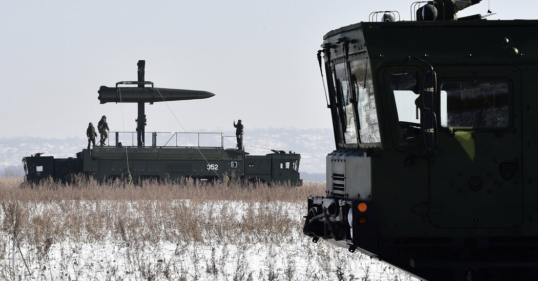The Smaller Bombs That Could Turn Ukraine Into a Nuclear War Zone