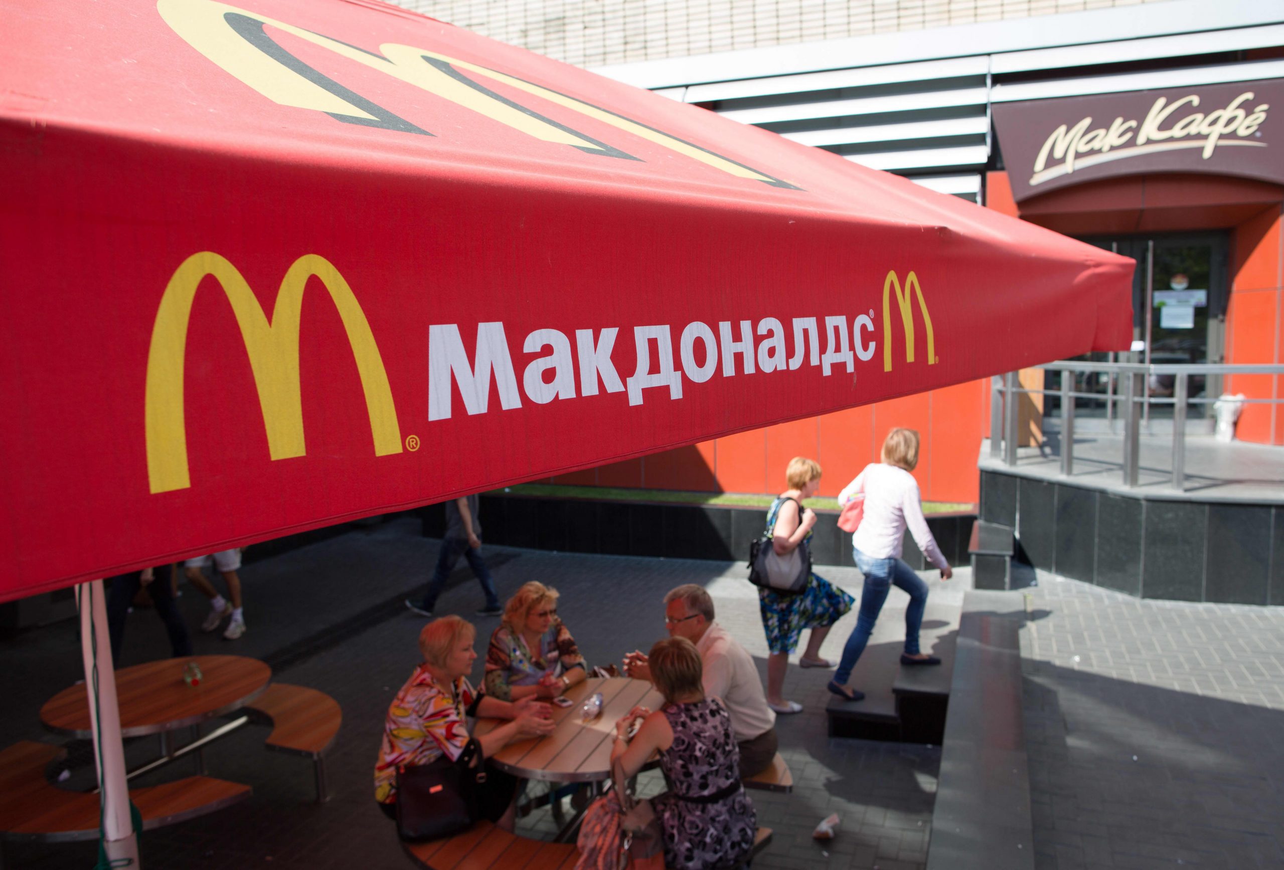 McDonald’s temporarily closes Russia restaurants amid Ukraine war