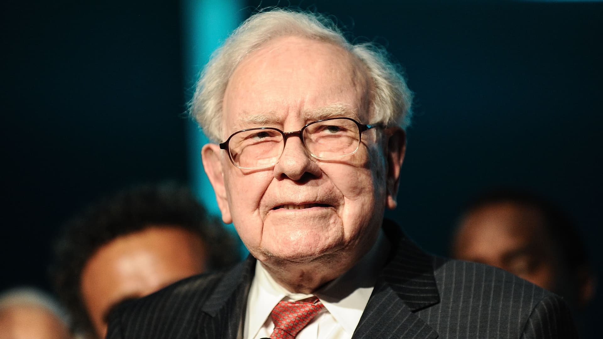 Warren Buffett scoops up another $1 billion in Occidental shares, bringing total stake to $7 billion