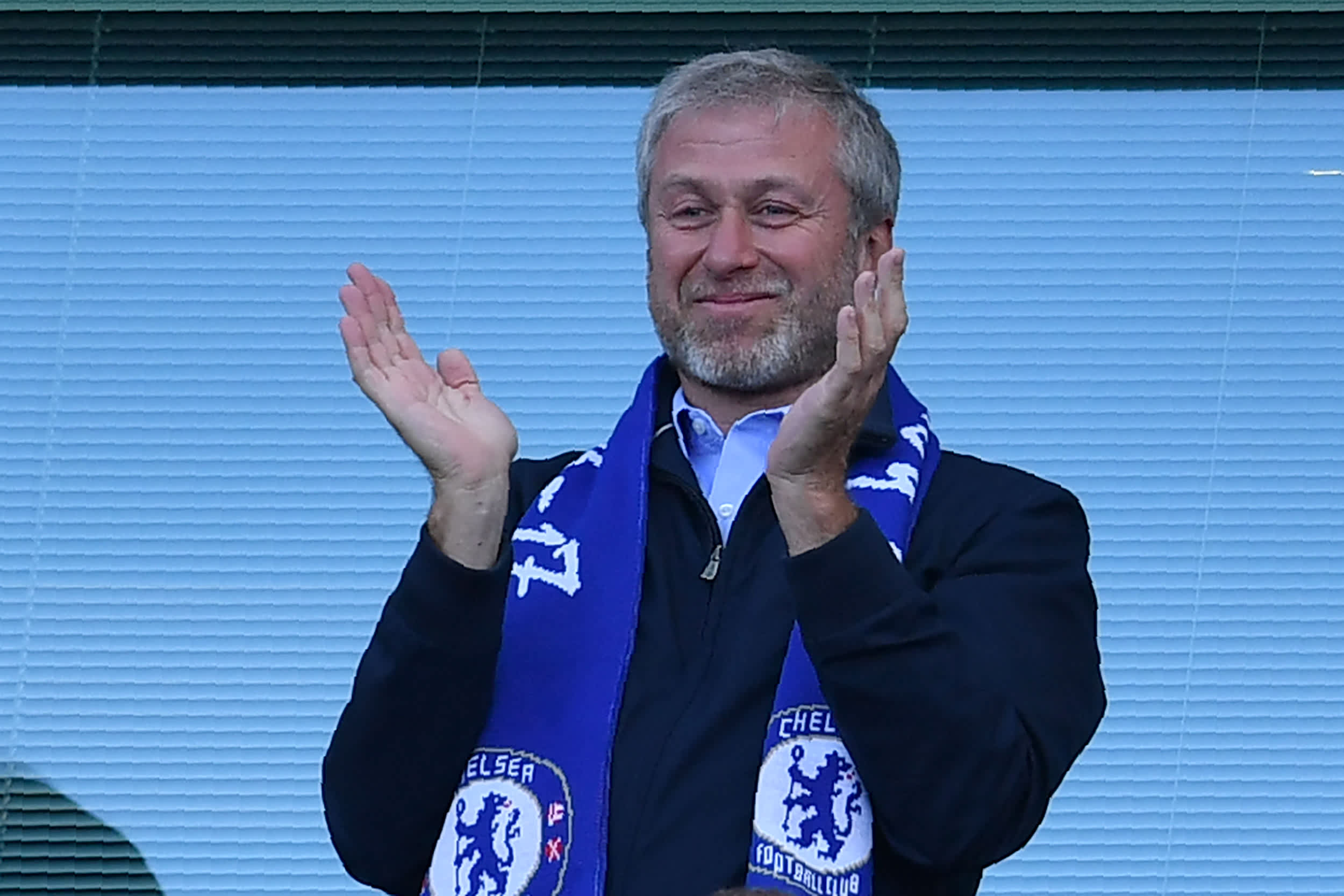 Roman Abramovich willing to listen to offers for Chelsea