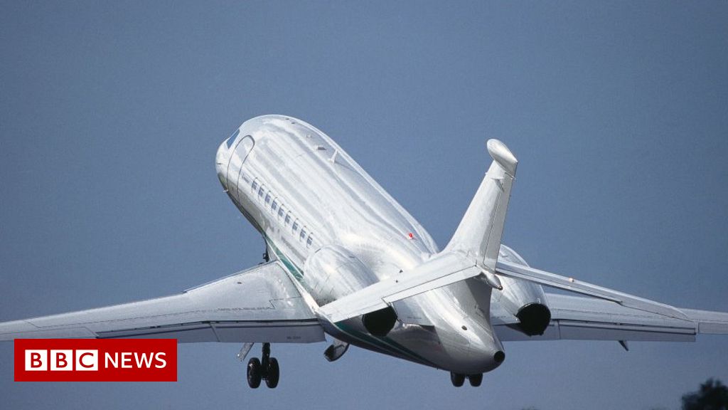 Ukraine: Russian planes can be detained in UK