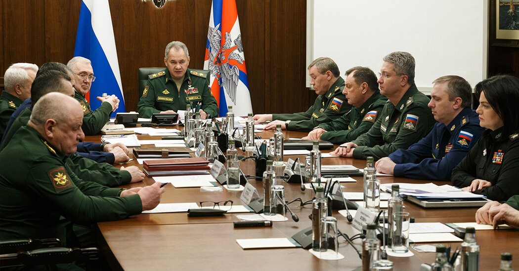 Russia’s War Lacks a Battlefield Commander, U.S. Officials Say