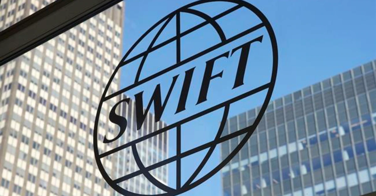 SWIFT Partners With Crypto Data Provider Chainlink on Cross-Chain Protocol in TradFi Play