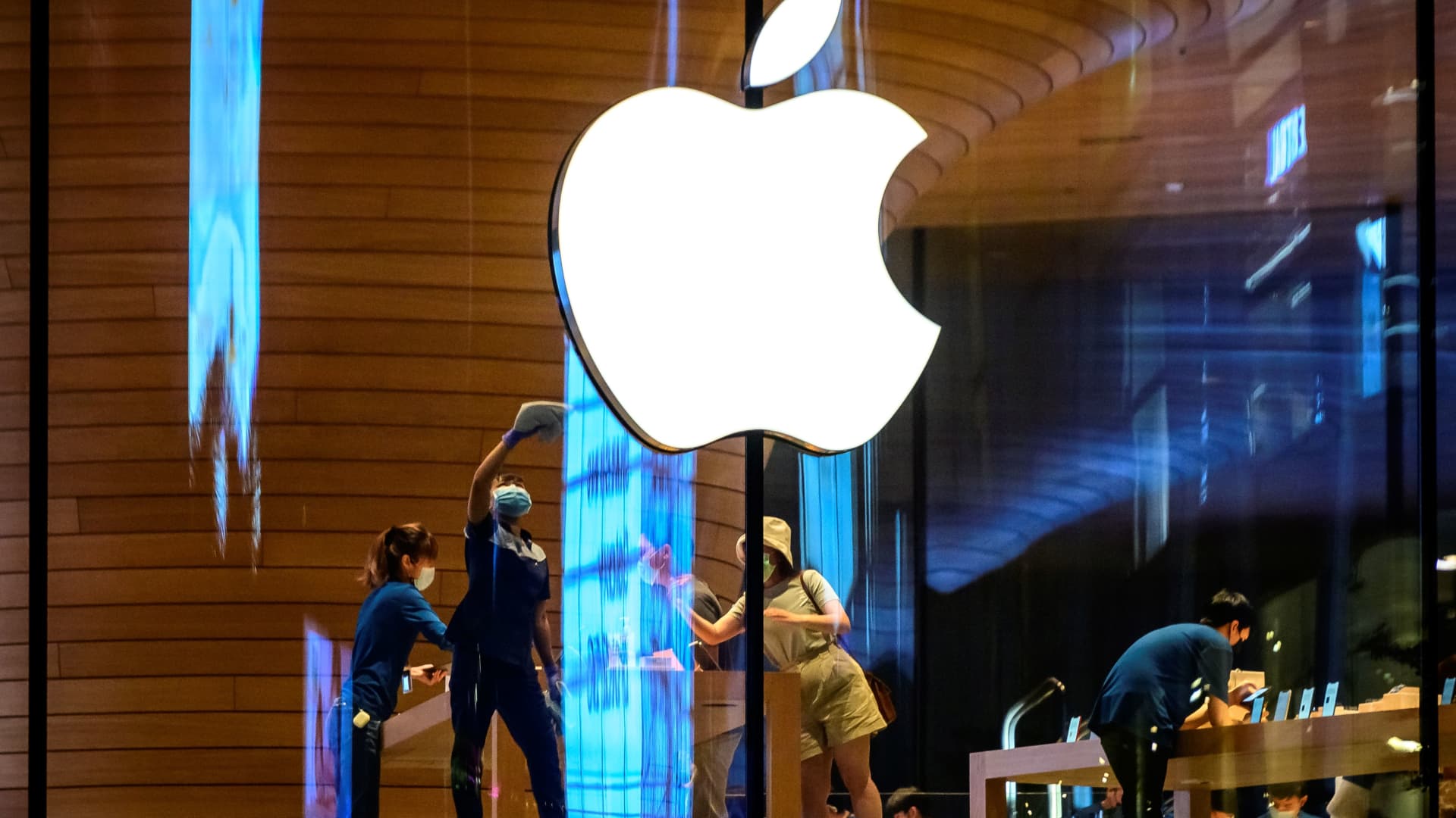 Tech giants report earnings, be ready for bounces