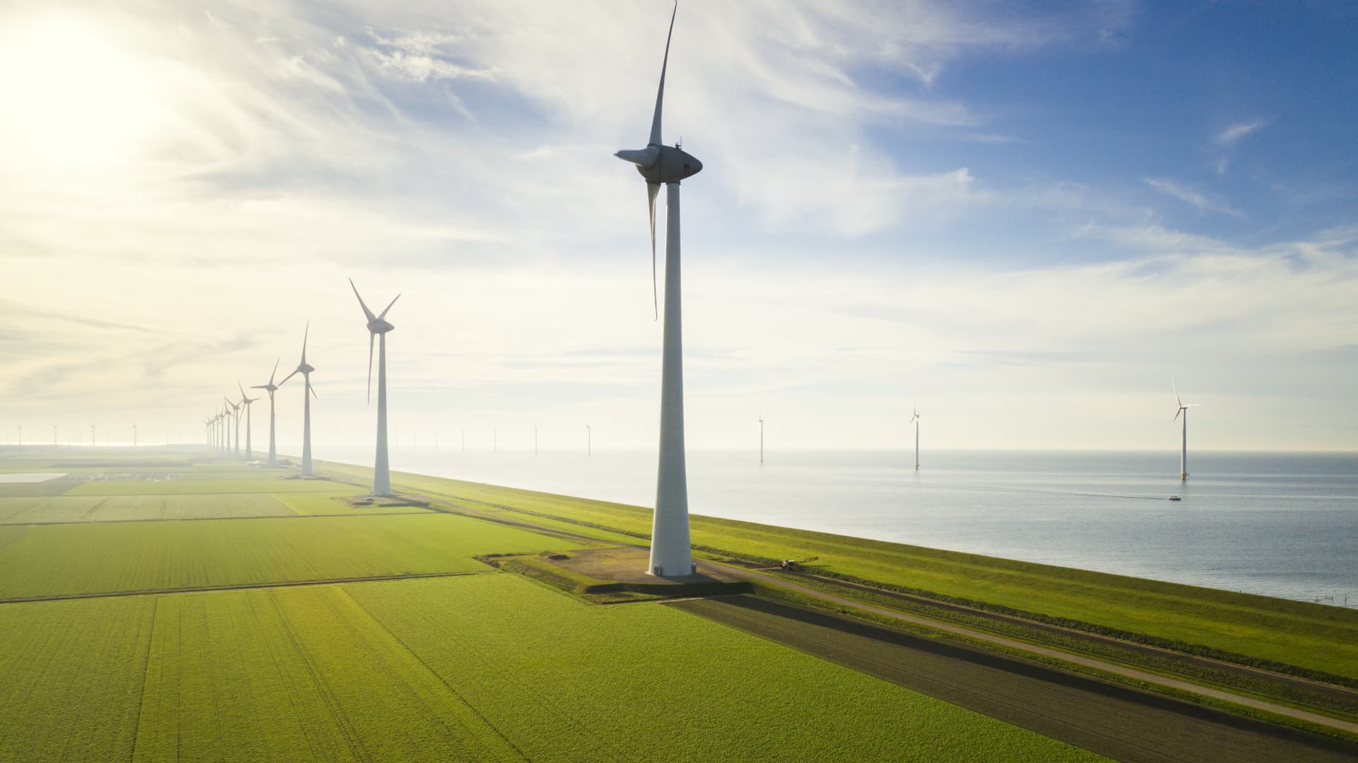 Wind energy installations must quadruple to hit net-zero goals: GWEC