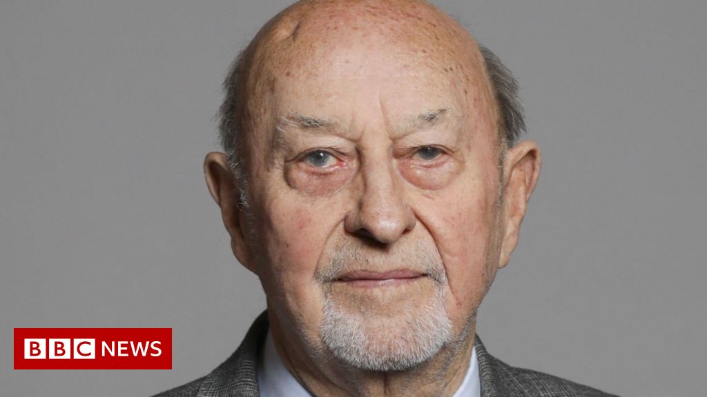 Labour peer Lord Pendry faces parliamentary suspension