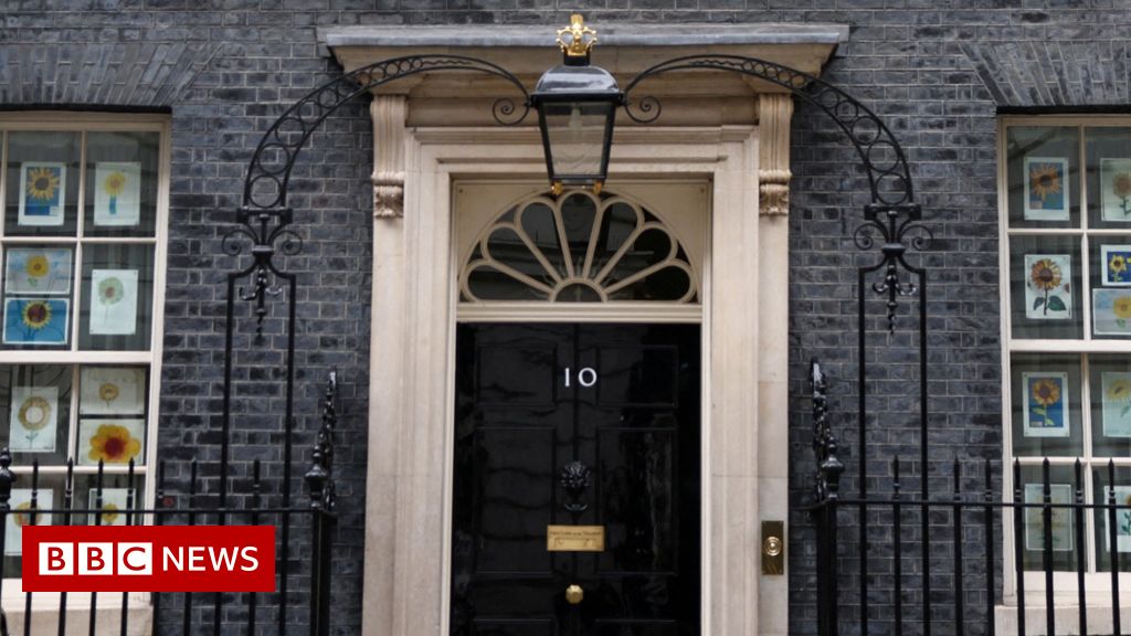 No 10 network targeted with spyware, says group