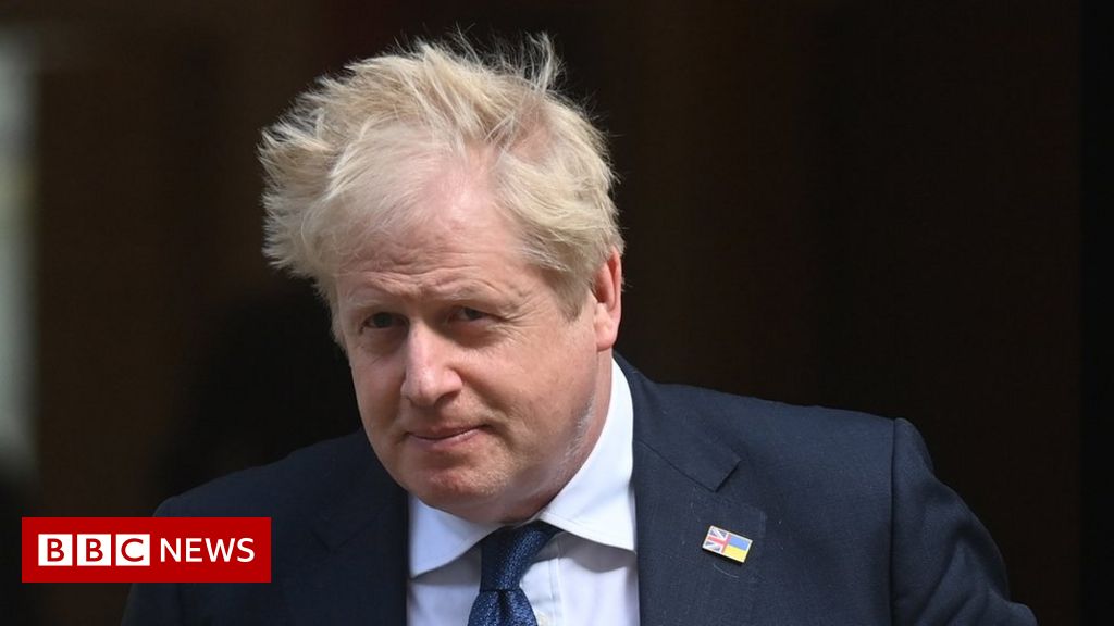 Boris Johnson seeks to delay vote on Partygate probe