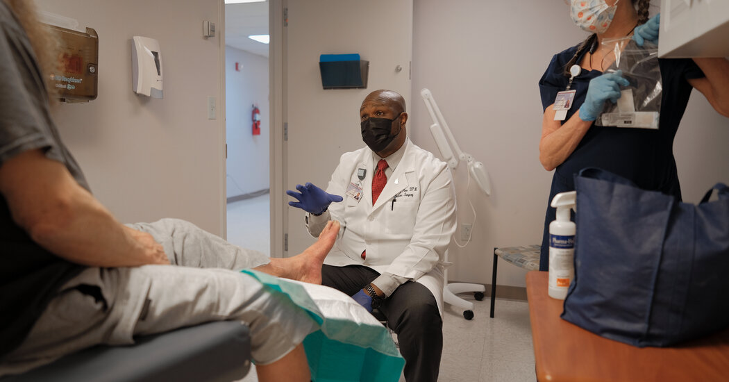 Loss of Pandemic Aid Stresses Hospitals That Treat the Uninsured
