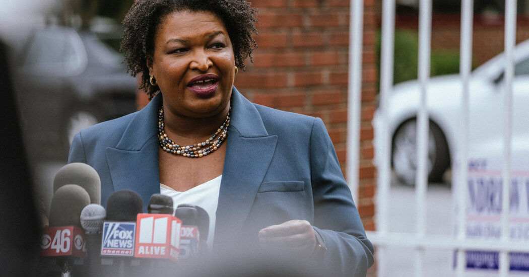 Stacey Abrams Fights Headwinds From Washington in Georgia Rematch