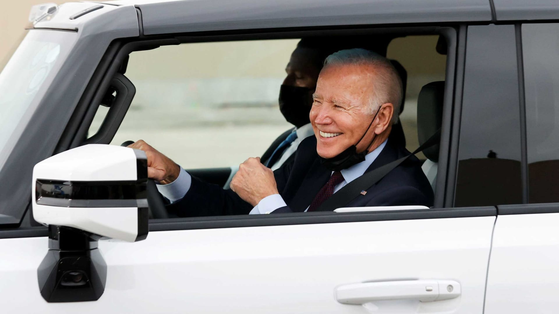 White House announces $3.1 billion for U.S. EV battery manufacturing
