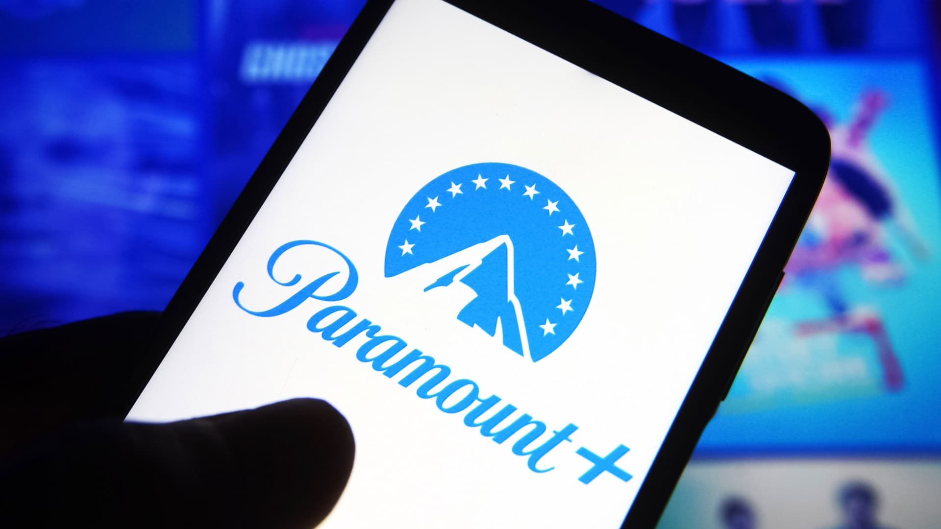 Paramount shares jump about 14% after Buffett’s Berkshire reveals new stake