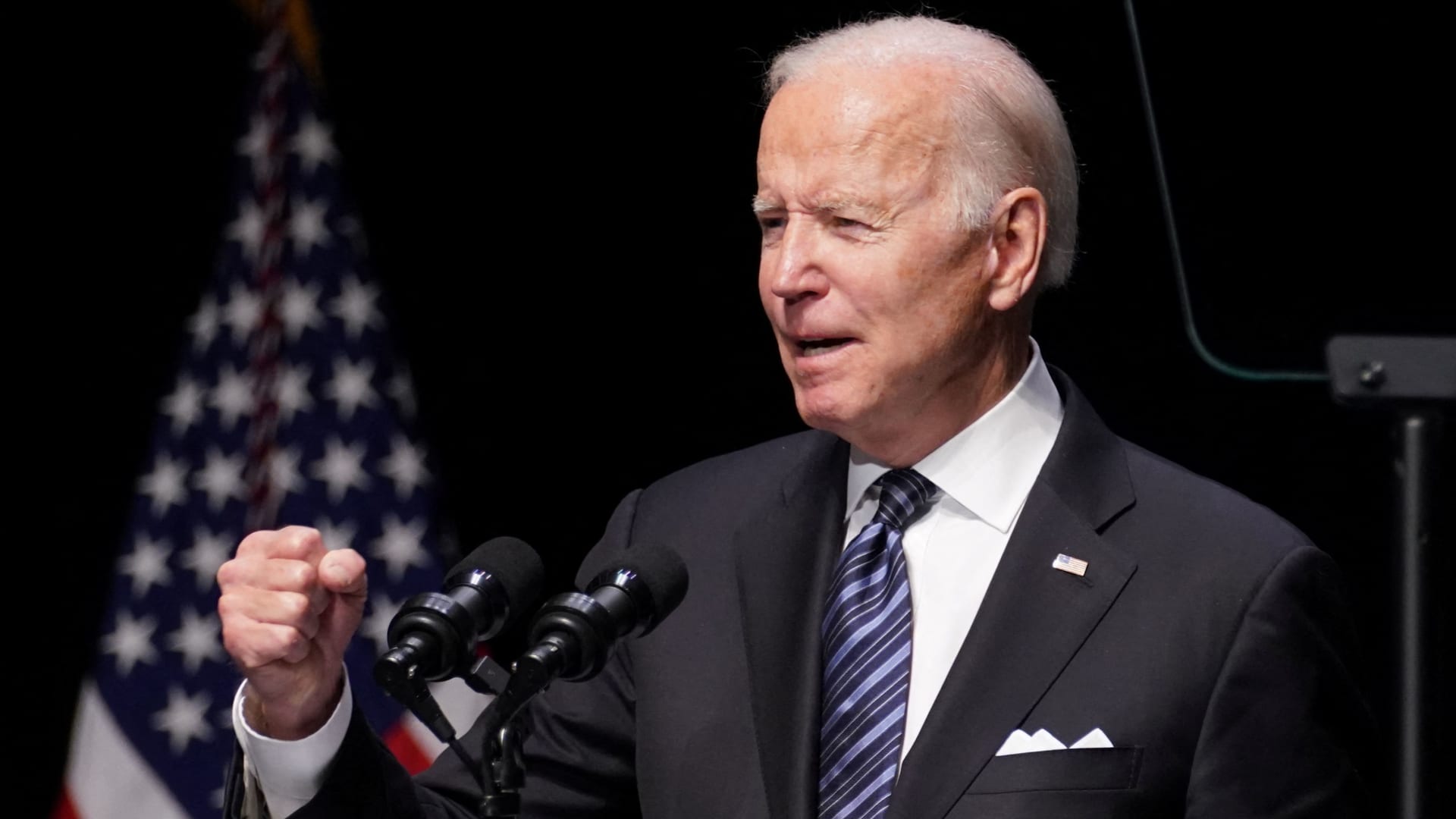 Biden defends abortion rights after Supreme Court draft on Roe v. Wade