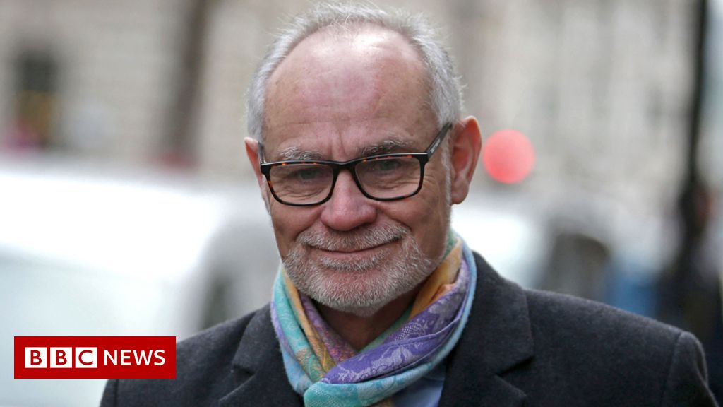 Conservative MP Crispin Blunt to stand down at next election
