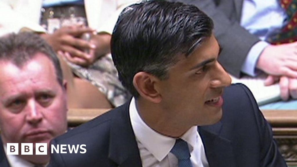 Chancellor announces energy bill discounts of £400 this autumn