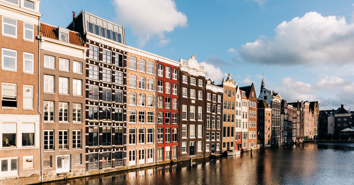 Dutch Finance Official Wants to Ban Retail Investors From Trading Crypto Derivatives