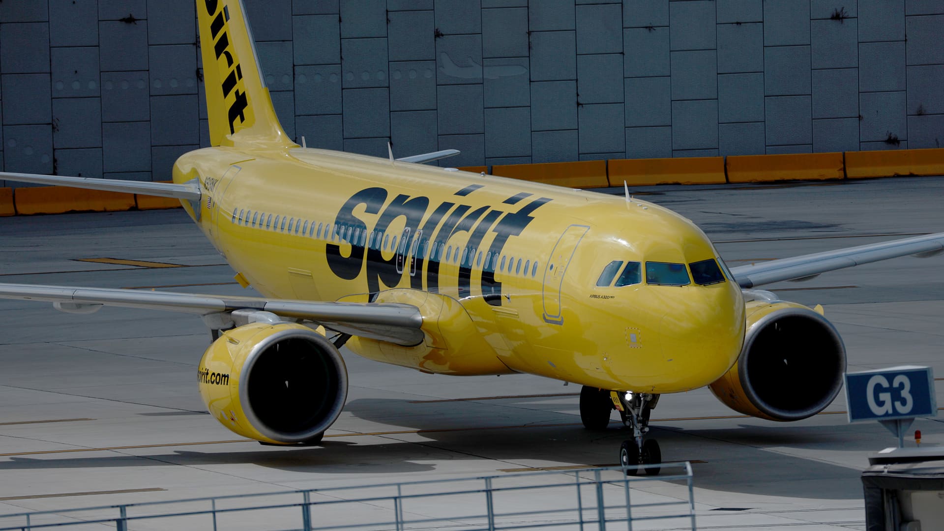 Spirit again delays shareholder merger vote to continue talks with Frontier, JetBlue Spirit again delays shareholder merger vote to continue talks with Frontier, JetBlue