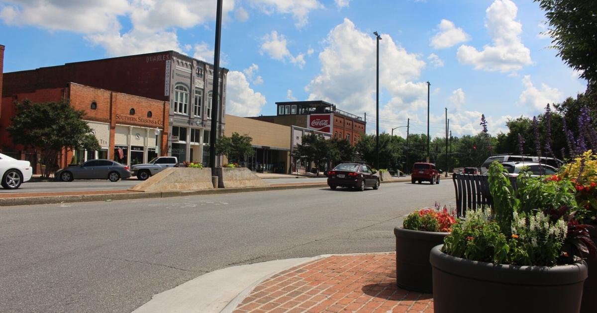 FX to film 'Kindred' TV series in the Cotton Block of Broad Street – Northwest Georgia News