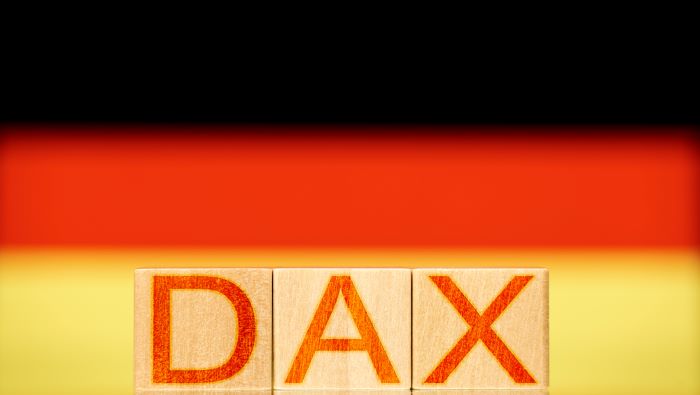 DAX 40 Edges Higher Unfazed by Poor Economic Sentiment