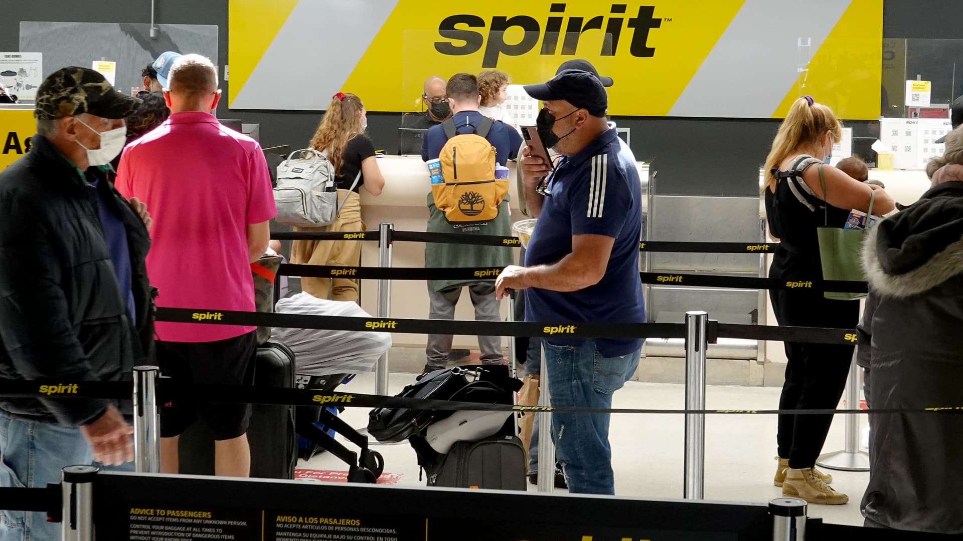 Spirit Airlines delays Frontier deal vote again amid JetBlue bidding war Spirit Airlines delays Frontier deal vote again amid JetBlue bidding war